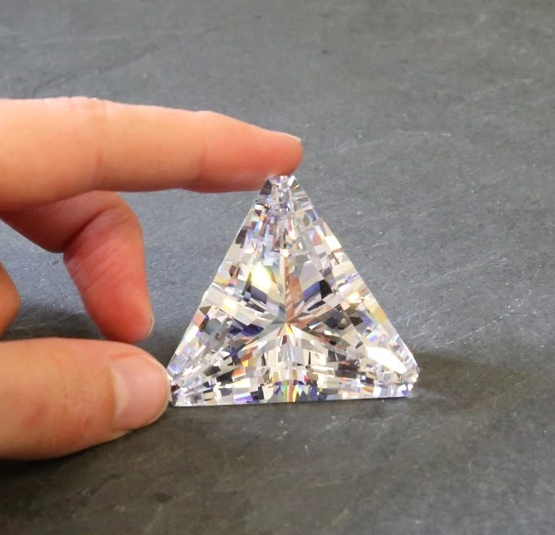 6.0mm Triangle Cut High Quality VVS D Color 3EX Factory Wholesale Moissanite