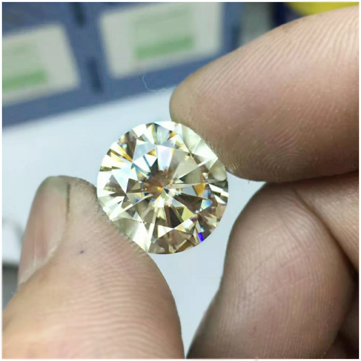 0.8-3.0mm Yellow High Quality DEF Round Brilliant Cut Moissanite for Jewellery Making