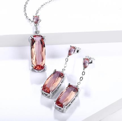 The Factory Sells Elegant Rectangular 3EX Cut Women's Fashion Jewelry Directly