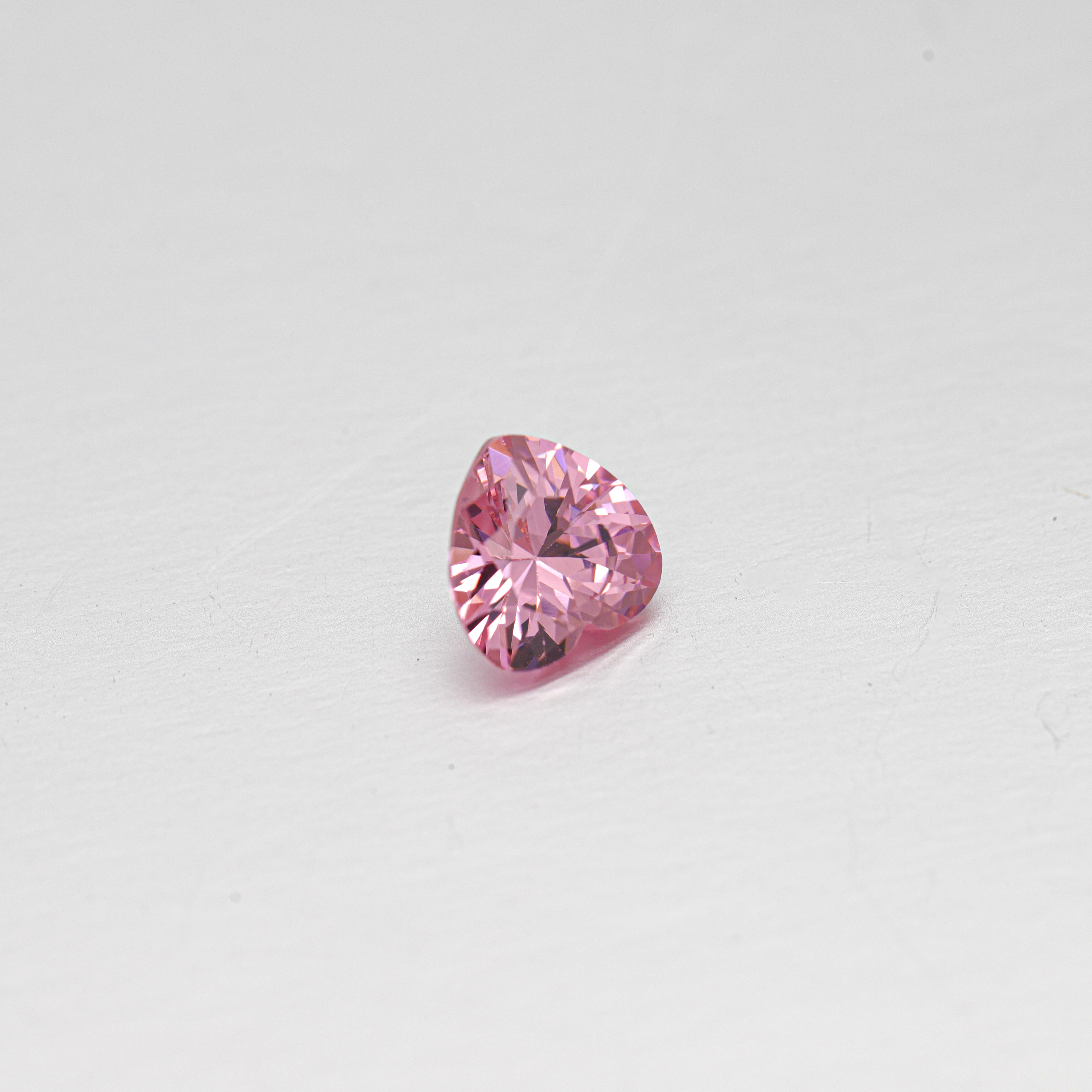 Factory Wholesale Pink Heart-shaped Cutting High-quality Cubic Zirconia