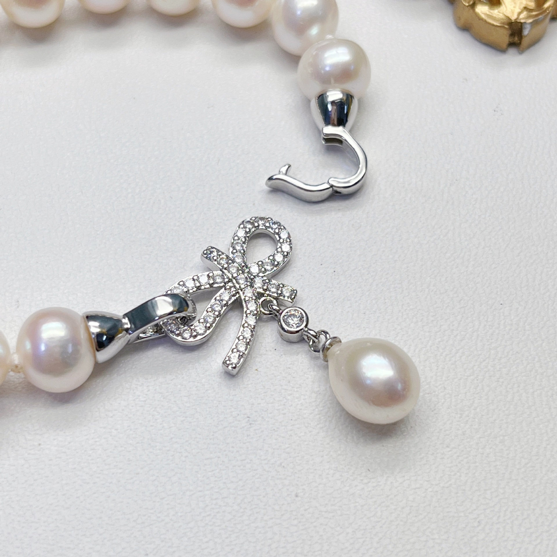 Fashion Matching Freshwater Pearl Bracelet Lady Diamond Bow Pearl Bracelet Pearl Jewelry Wholesale