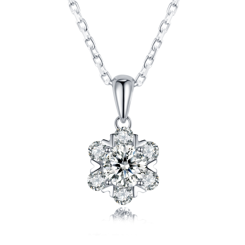 925 Sterling Silver Plated 14k White Gold Flower Moissanite Pendant