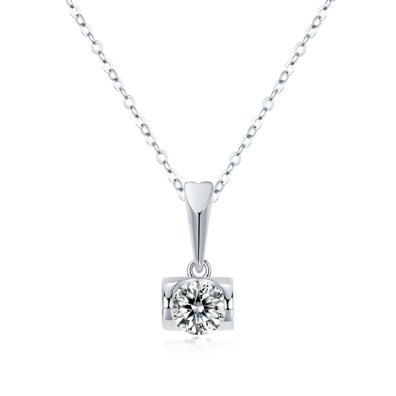 Personalized 925 Sterling Silver Plated 14k White Gold VVS Moissanite Necklace