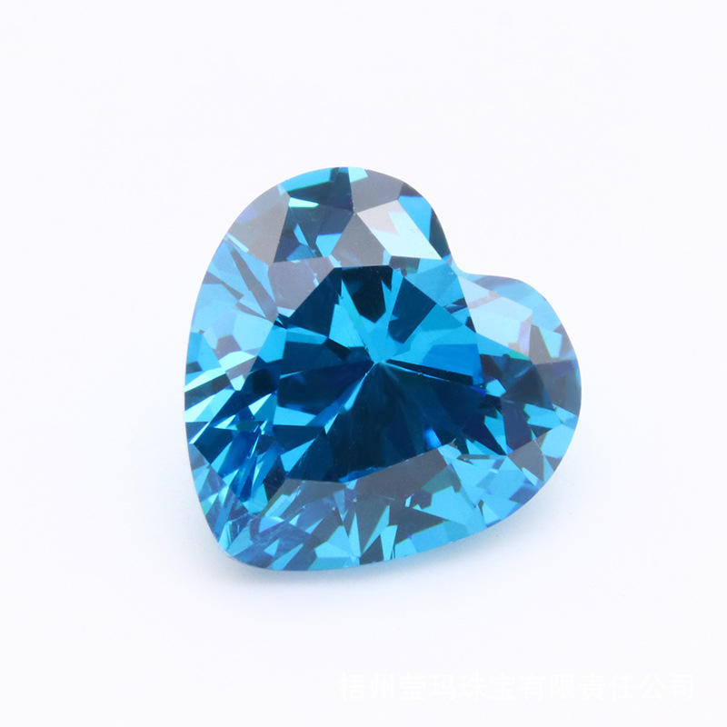 Factory Wholesale 3A Blue Heart Cut Cubic Zirconia