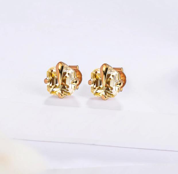 Unique Niche Design 925 Sterling Silver Gold Plating Fashion Women's Earrings