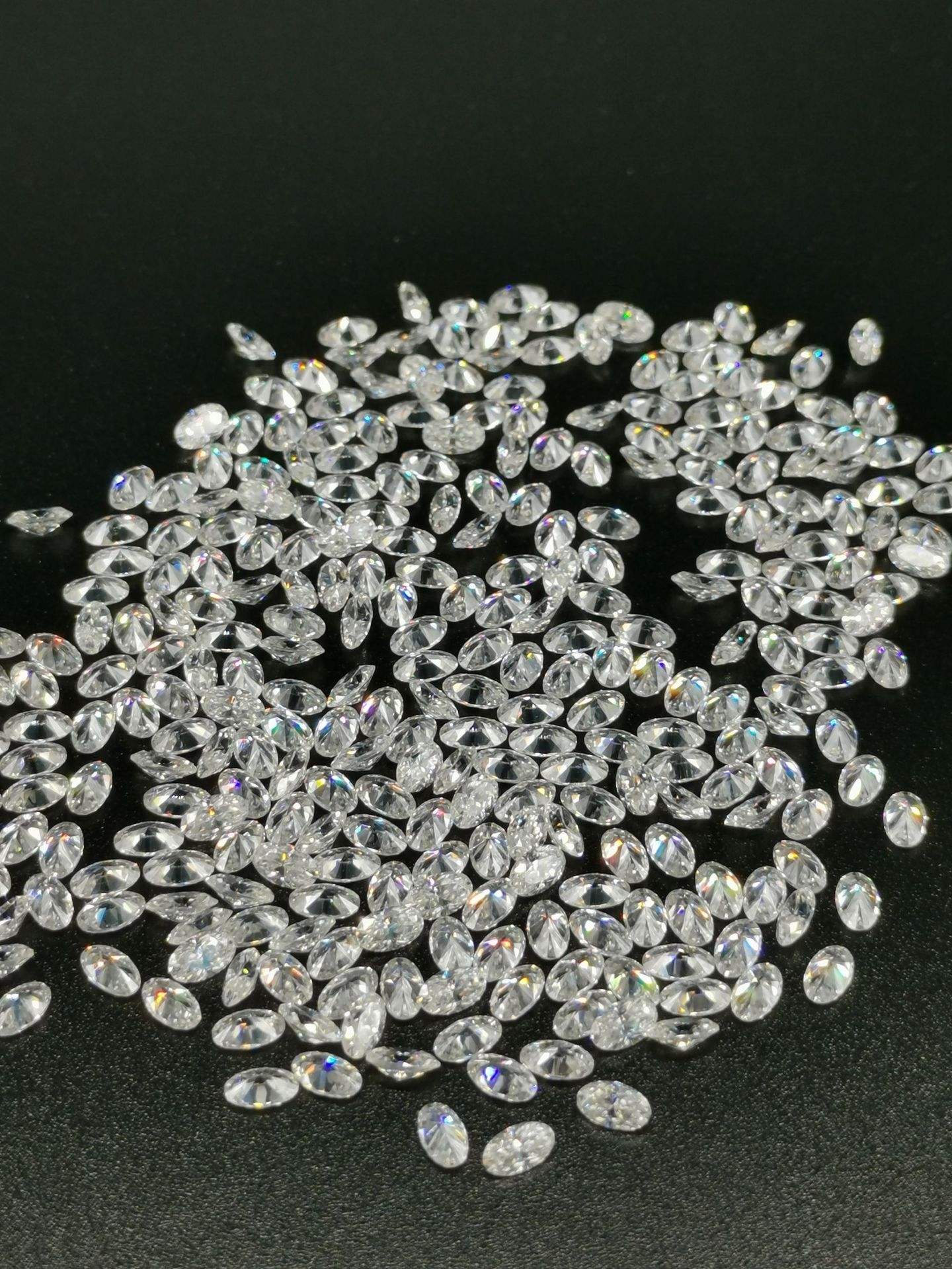 3*5mm Oval Cut VVS 3EX Factory Wholesale Price D Color Moissanite