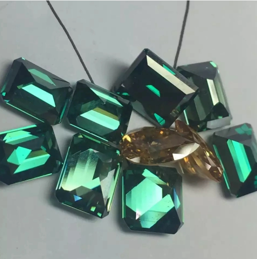 Wholesale Hot Selling Baguette Cut Green Loose Moissanite Stone Moissanite Loose Stones