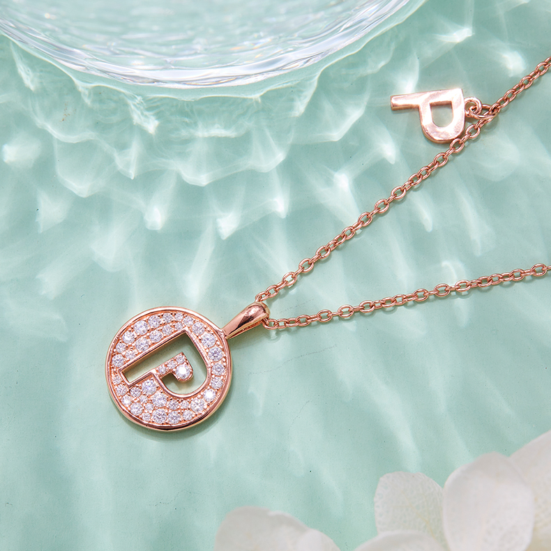 Alphabetic series P Lovely Rose Gold Necklace