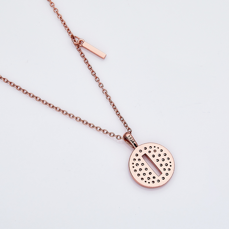 Alphabetic series I Lovely Rose Gold Necklace