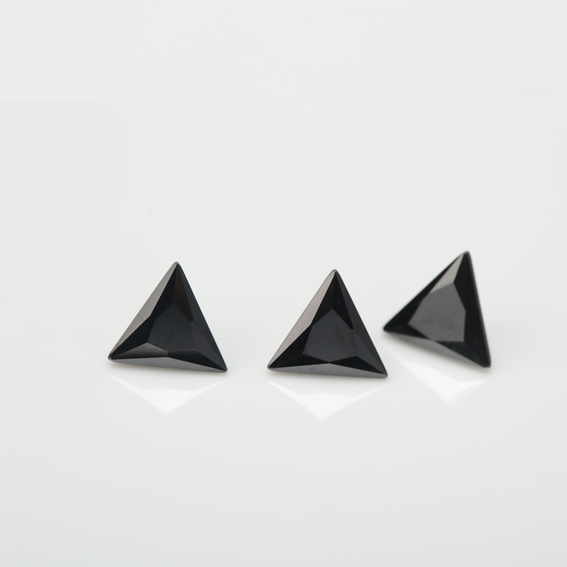 5A Black Manufacture Wholesale Triangle Cubic Zirconia for Jewelry