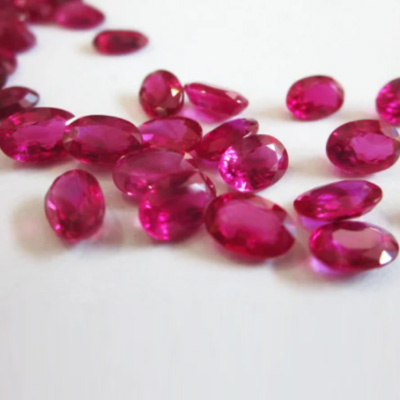 Factory Price Synthetic Oval Shape Eggs Rough Rose Loose Ruby Gemstone for Jewelry