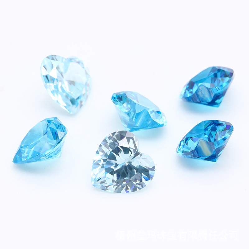 Factory Wholesale 3A Blue Heart Cut Cubic Zirconia