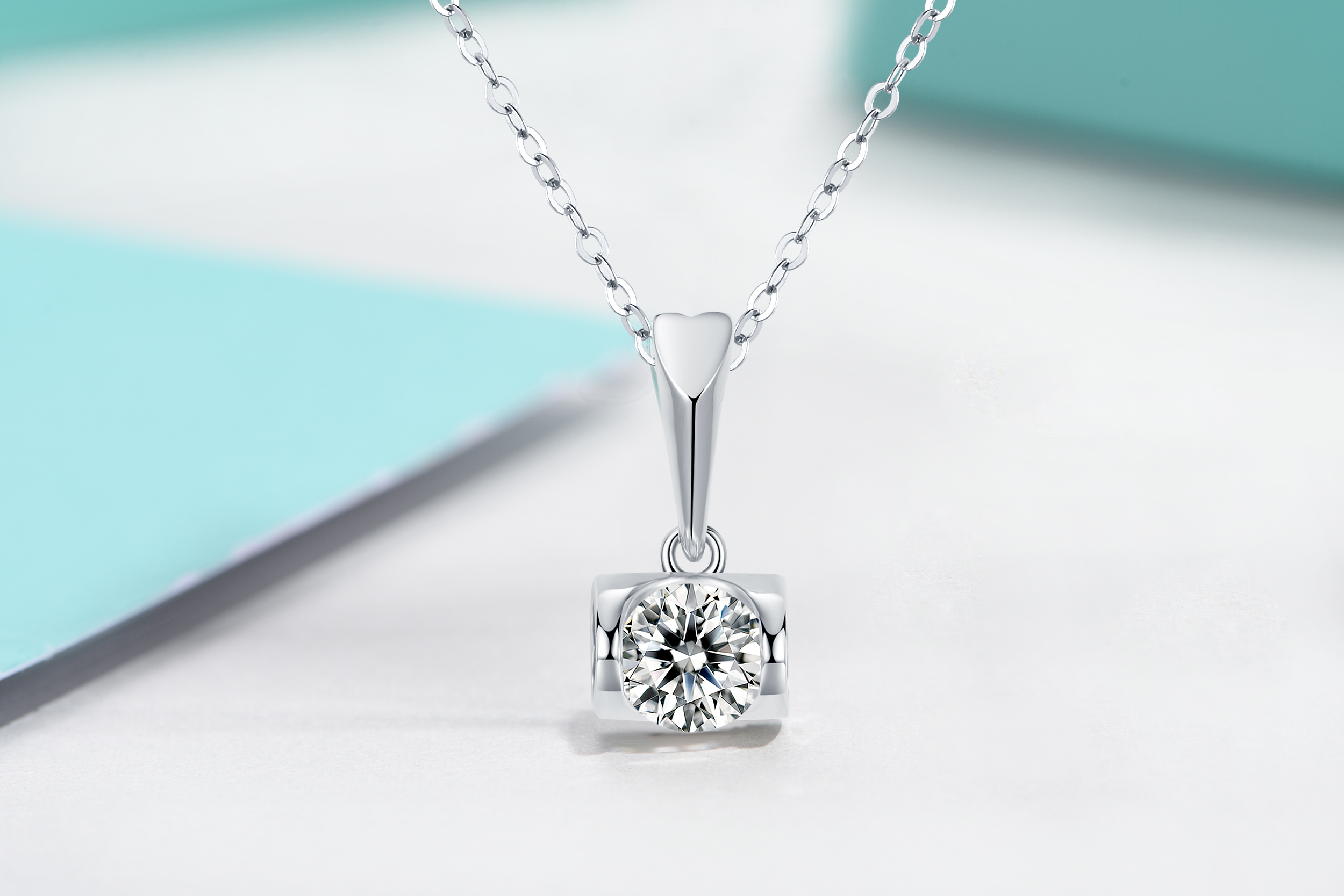 Personalized 925 Sterling Silver Plated 14k White Gold VVS Moissanite Necklace