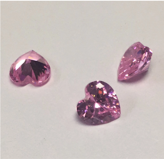 5.5mm Pink VVS Heart Cut Moissanite High Quality Factory Price Synthetic Moissanite