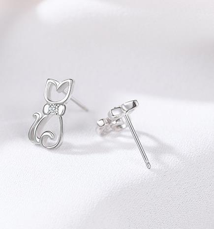 Elegant Kitten 925 Sterling Silver Plated Women's Earrings