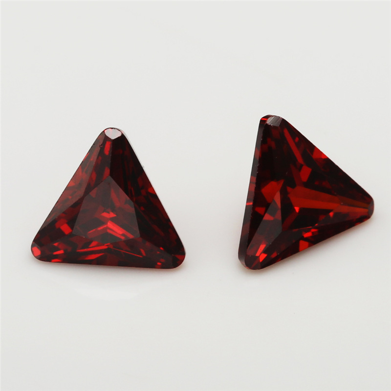 5A Oxblood Red Manufacture Wholesale Triangle Cubic Zirconia for Jewelry