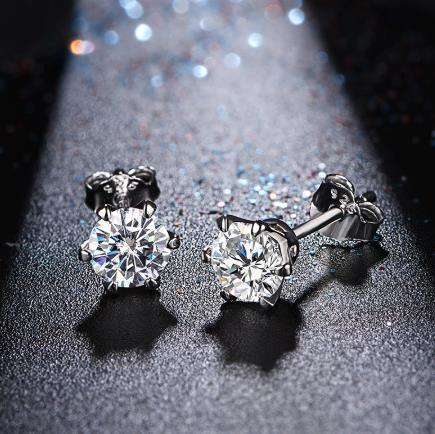 New Arrival Moissanite Gemstone Stud Earrings for Women Solid 925 Sterling Silver D Color