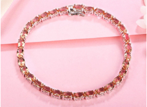 New Wholesale High-quality Heart-shaped Charm Carved Gem Bracelet