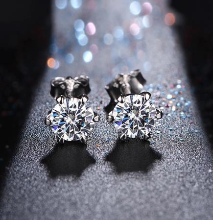 New Arrival Moissanite Gemstone Stud Earrings for Women Solid 925 Sterling Silver D Color