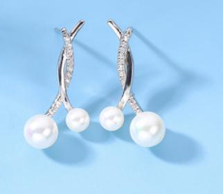 Elegant Interwoven Pearls 925 Sterling Silver Gold-plated Earrings