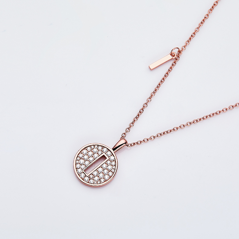 Alphabetic series I Lovely Rose Gold Necklace